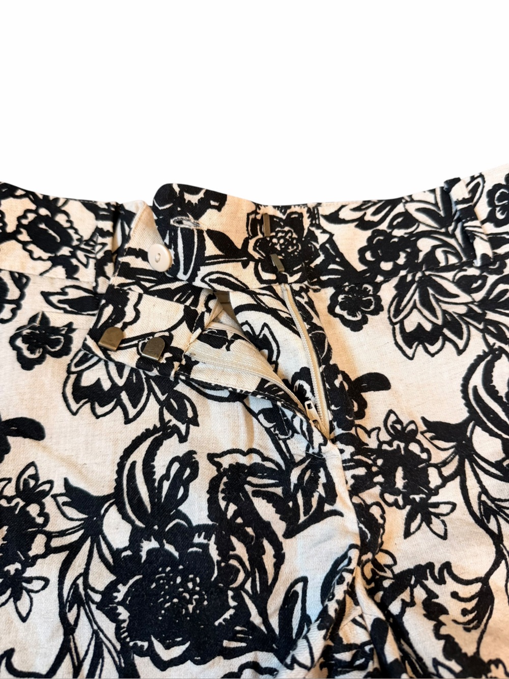 Ann Taylor Loft Cream Black Floral Linen Blend Chino Shorts Women’s Sz 2 - Picture 6 of 11